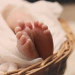 newborn baby feet basket 161534