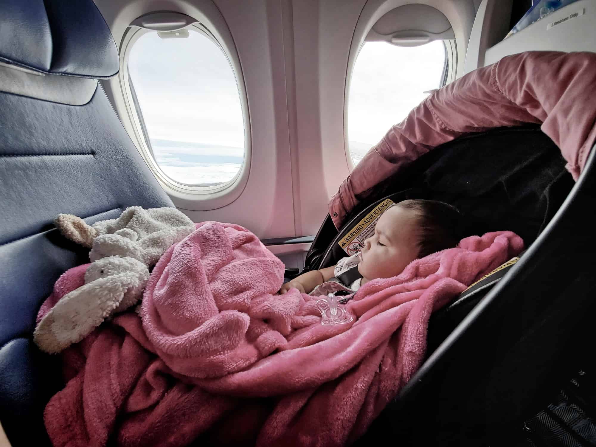 Flugreise mit Baby und Kleinkind Wiladu
