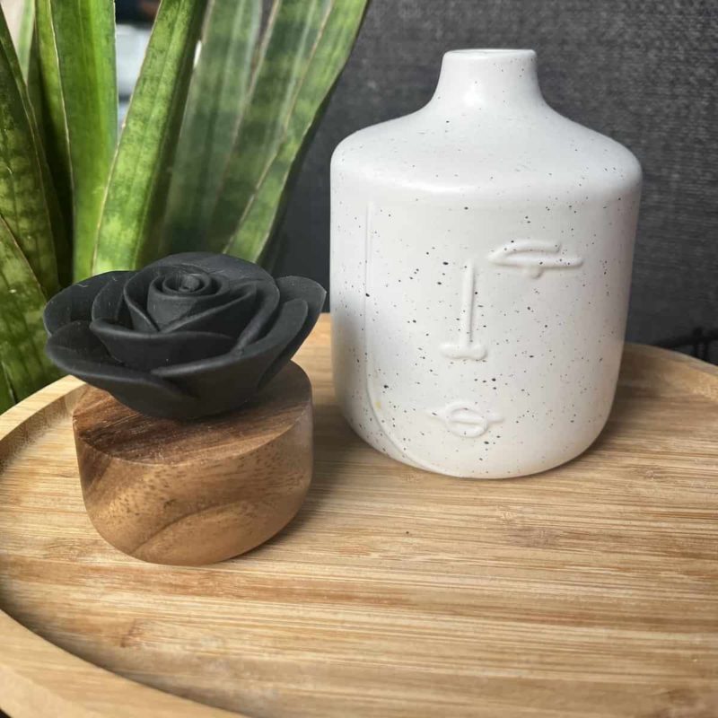ANOQ Diffusor Schwarze Gardenia Atmosphäre 2