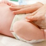 Windeln wechseln: Anleitung, Tipps und besondere Situationen