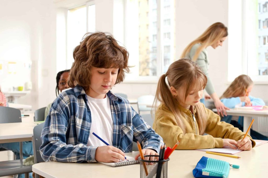 Kreatives Schreiben Reizwortgeschichte mit 3 Wörtern Generator